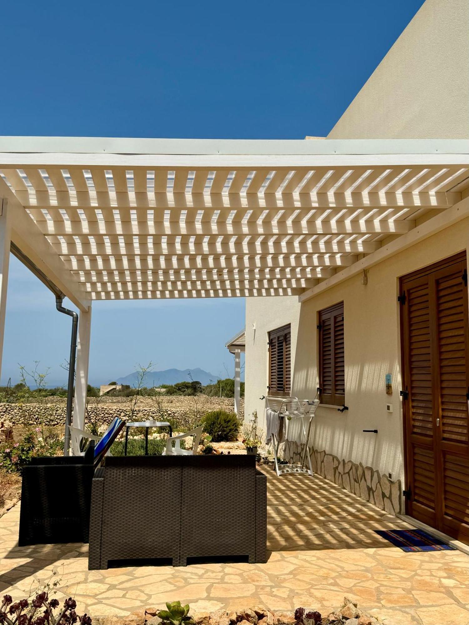 Aria Case Vacanze Фавиньяна Экстерьер фото