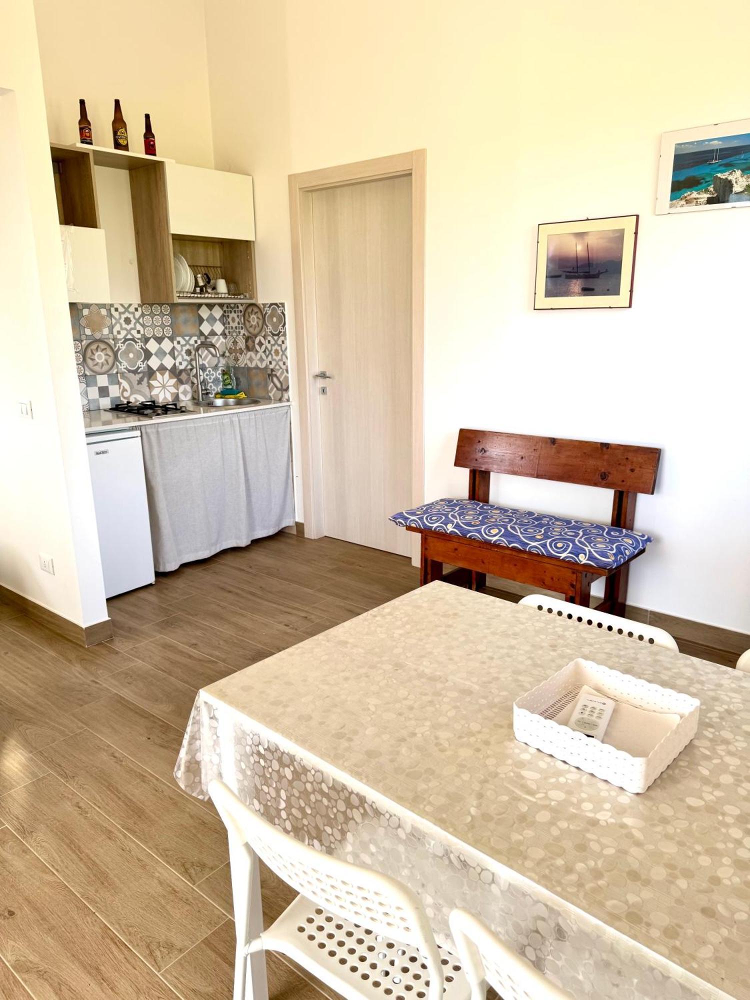 Aria Case Vacanze Фавиньяна Экстерьер фото