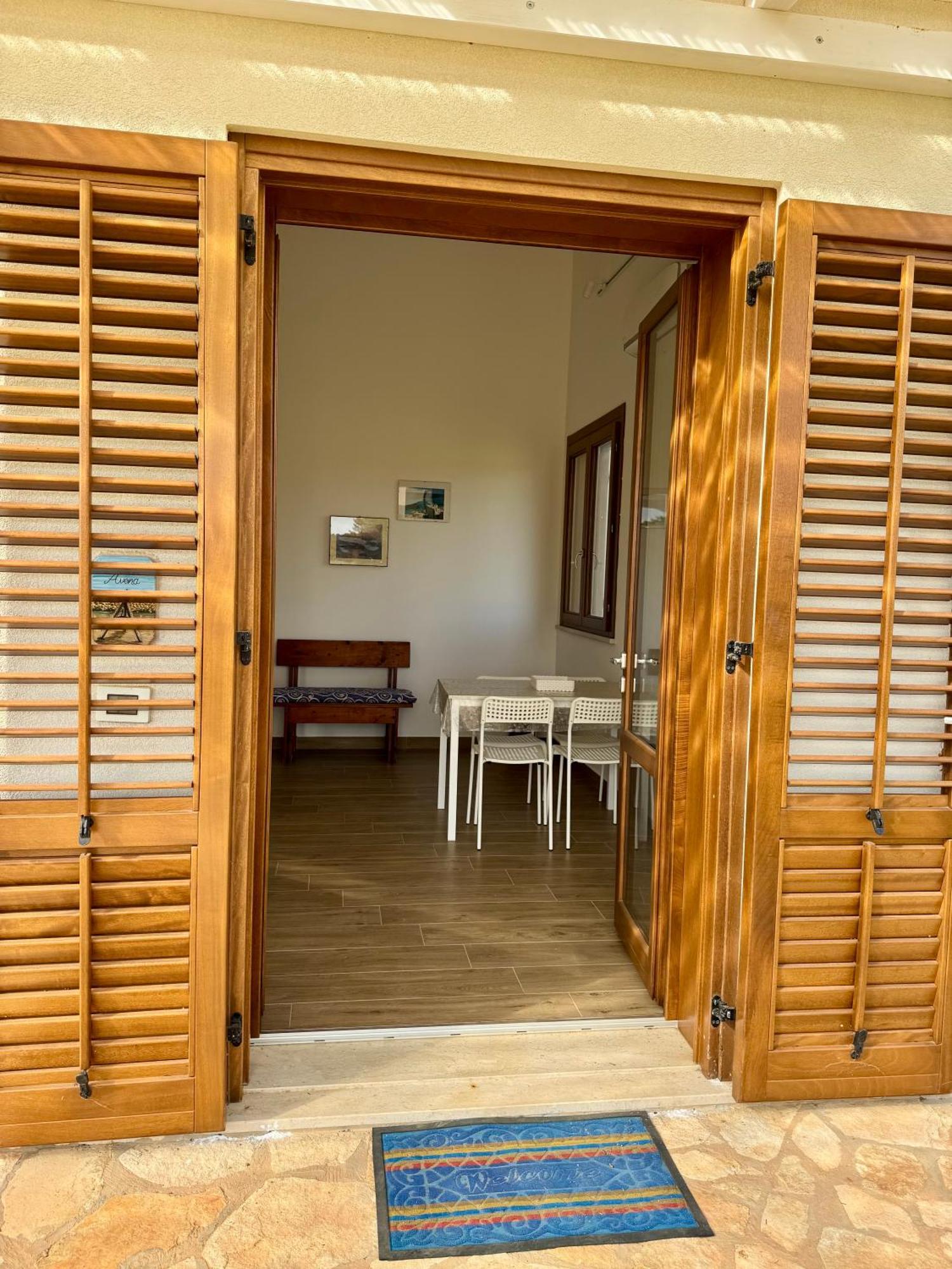 Aria Case Vacanze Фавиньяна Экстерьер фото